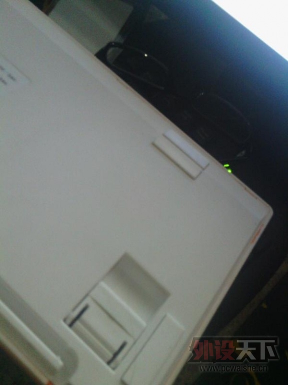 IMGSRC_20130610164338_75_ss.jpg