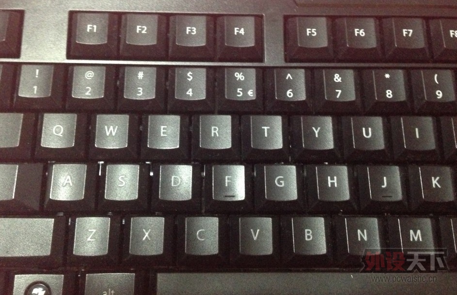 ���ڳ���ɫ���ᣬӣ��3800,�����ˣ�����