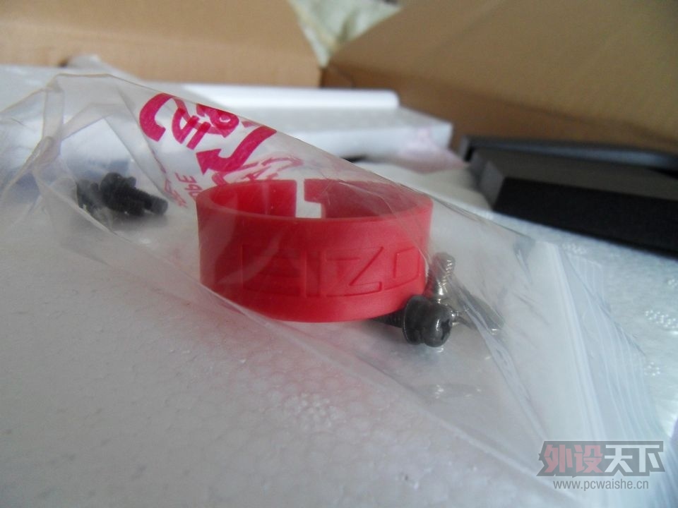 [25P] �ҵ�EIZO FS2333
