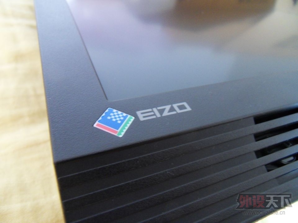 [25P] �ҵ�EIZO FS2333