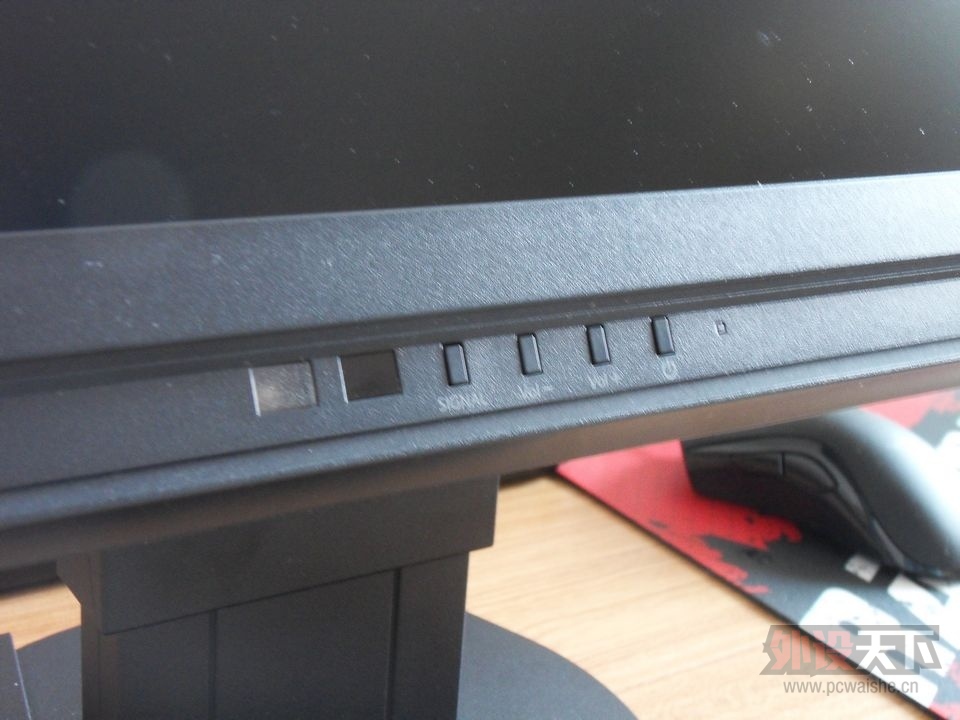 [25P] �ҵ�EIZO FS2333