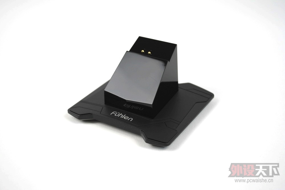 ������DUST2������X300ɳĮ�濪�У�˳��Աȼ������ֵ�G700˵˵