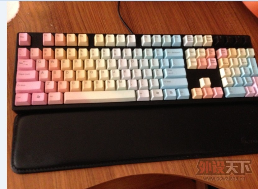��ʯ��ׯ��DUCKY9008S2�׺� �ʺ��ñ ����4G
