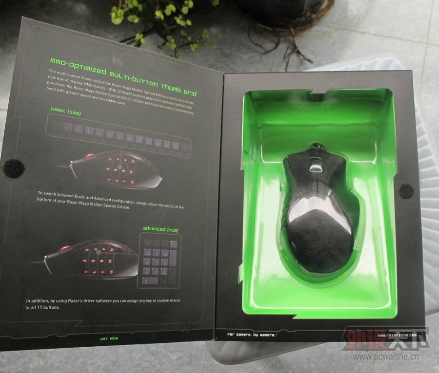 ���ߣ�Razer����٤���� Naga ����֮�� ��˵ȫ ���ű��������ڱ� 285��