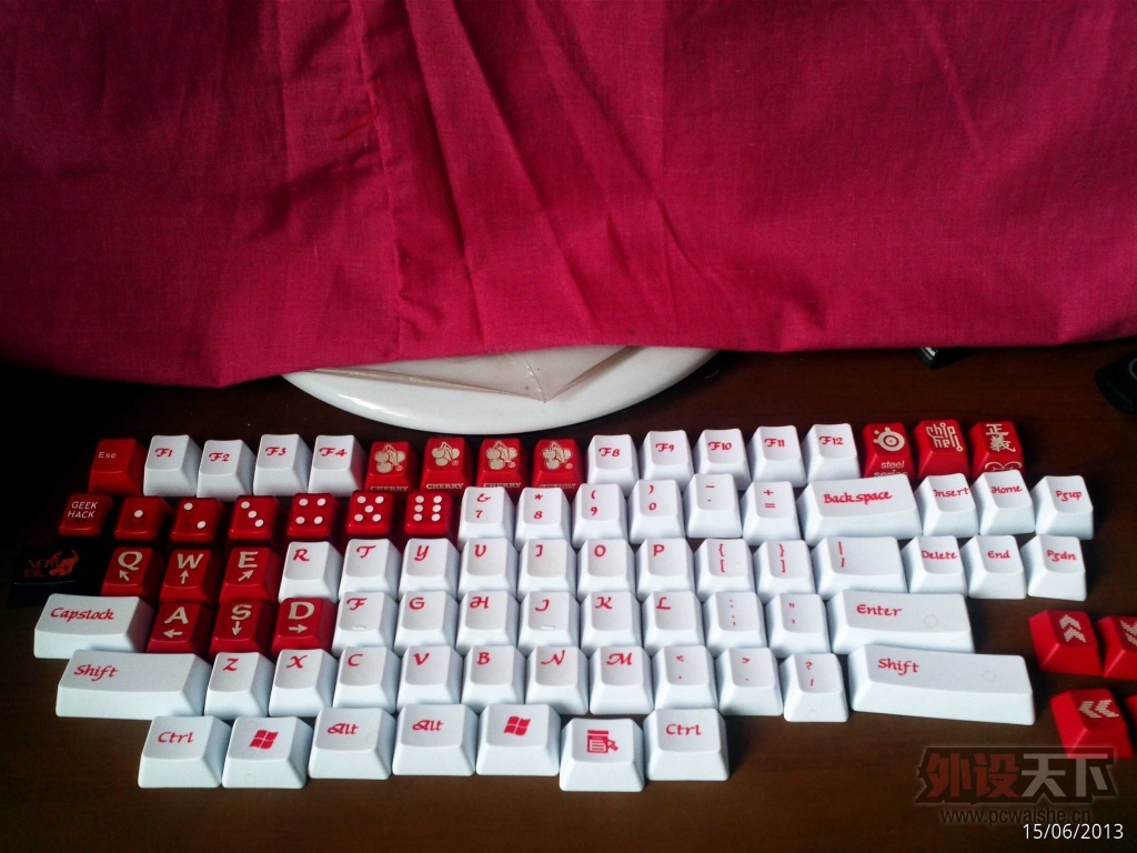 ��һ��104���ư׵׺���������oem�߶ȼ�ñ���۸��İٲ���