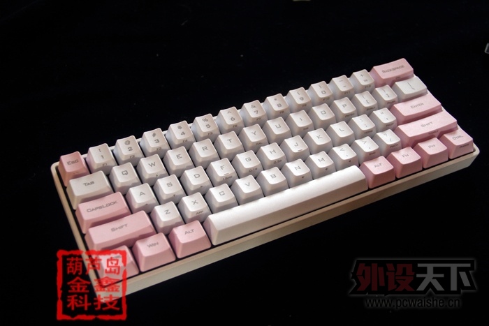 ����«�ޡ����� �þ�û�����¶������ۣ������POKER �� �ֵܺܶ� ���Կ��ǻ��㶫��..