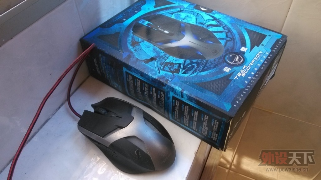 [�ϲ�]�豦�����ո�ducky shining��ɫ�׵����ᣬ��Υ��������̳���ɢ��