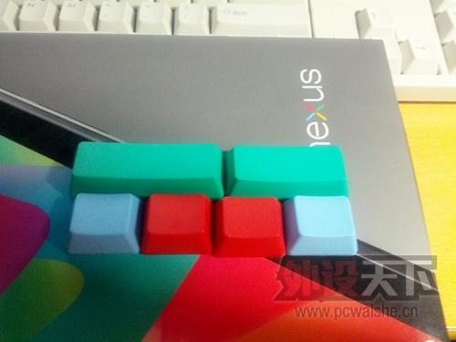 ���ѳ���Poker2��ñ + Razer��NAGA�ߡ�