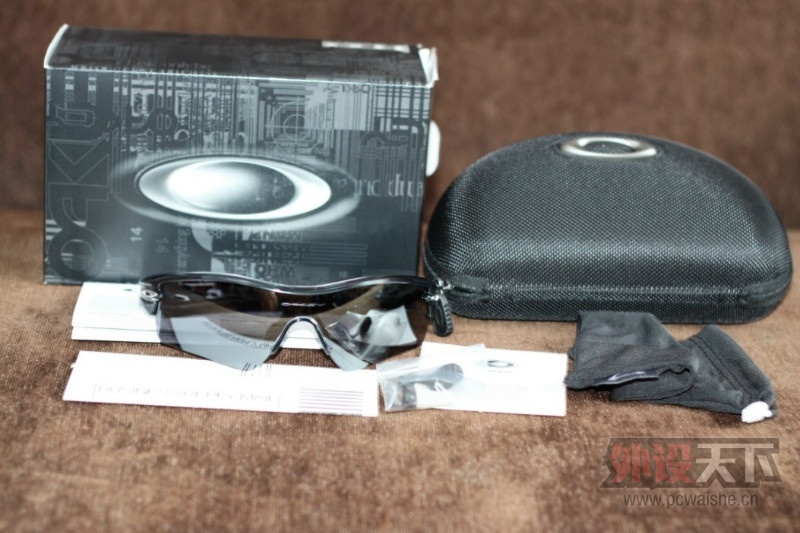 ����������Oakley�˶��۾�