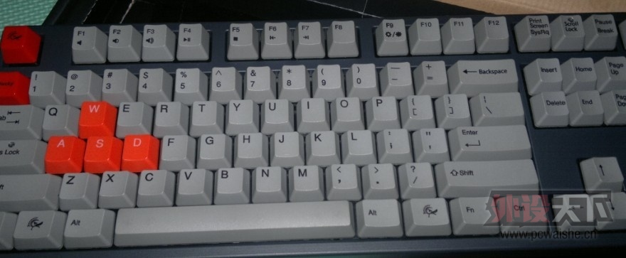 ����DUCK 9008����PBT ȫ�Һ���108������ñһ�ס�9.999��