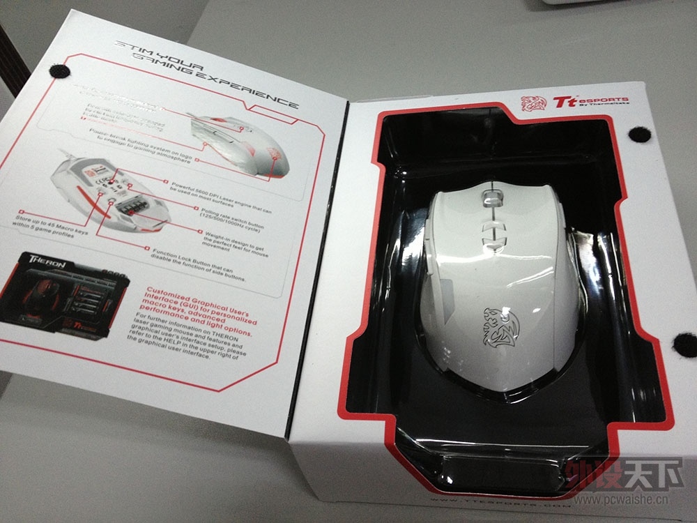 �»����ڣ�Tt eSPORTS ��ɫ���ԡ������ȴ��ڶ�ֻ�����ߡ�����