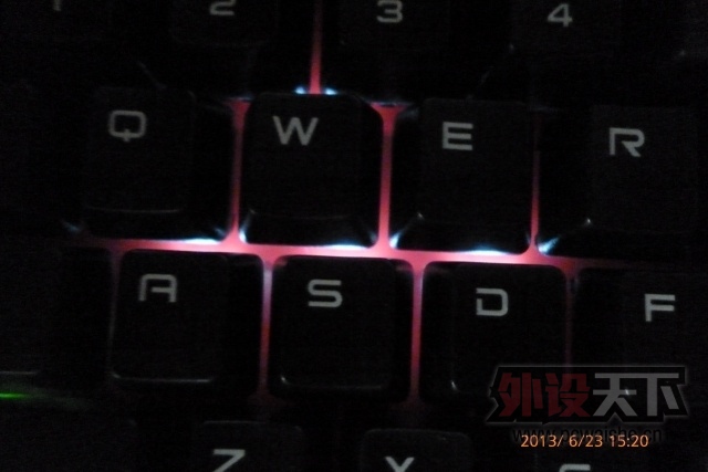 ����һ����ɫ�Ĺ⡣���ио�