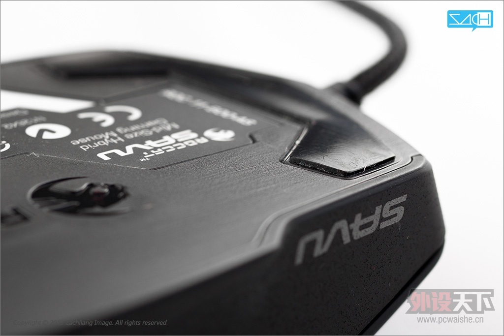 Roccat Savu��̸
