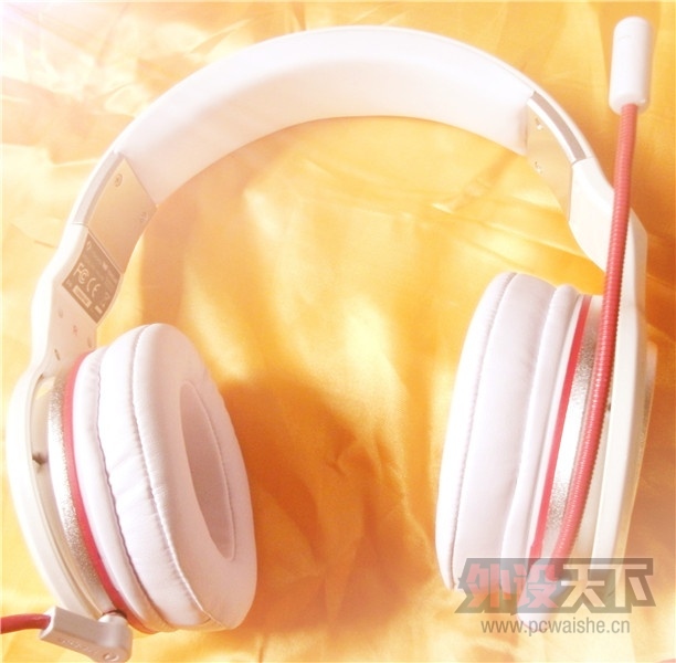 [20P] ��С�����ա� i-rocks IH3-WE���� �׷�