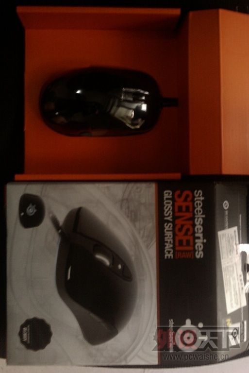 �����ݡ�����SteelSeries��� Sensei RAW ����� 9.5�� 260����