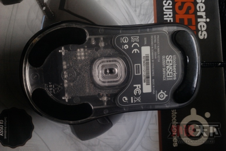 �����ݡ�����SteelSeries��� Sensei RAW ����� 9.5�� 260����