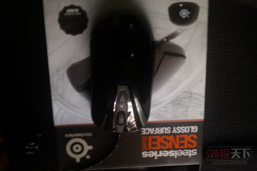 �����ݡ�����SteelSeries��� Sensei RAW ����� 9.5�� 260����