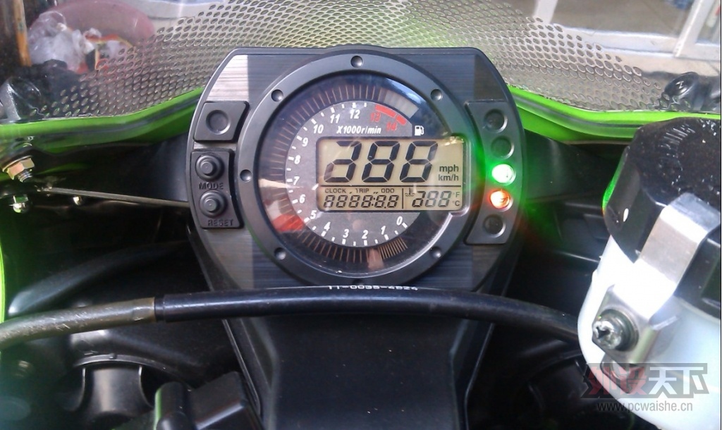 101010RRRRRR.jpg
