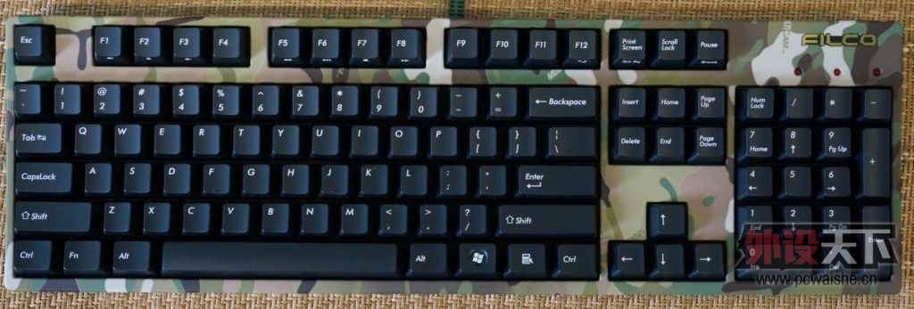 001435simsyl4sn1kl845u.jpg