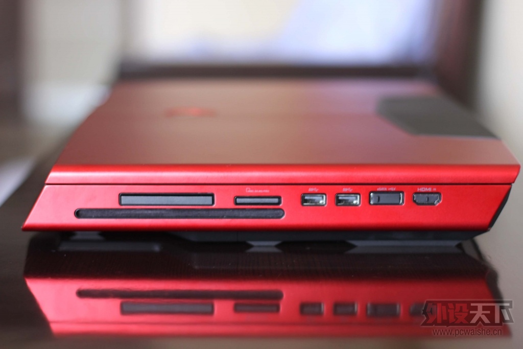 [35P] Alienware m18x r2��
