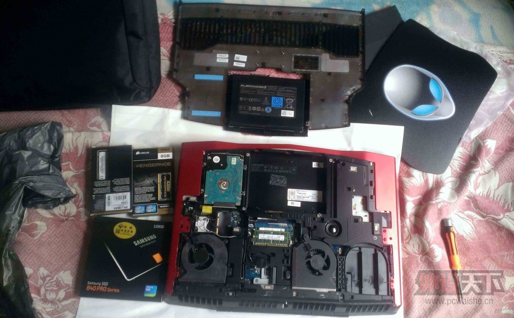 [35P] Alienware m18x r2��