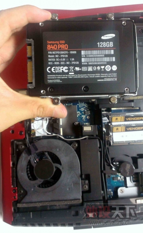 [35P] Alienware m18x r2��