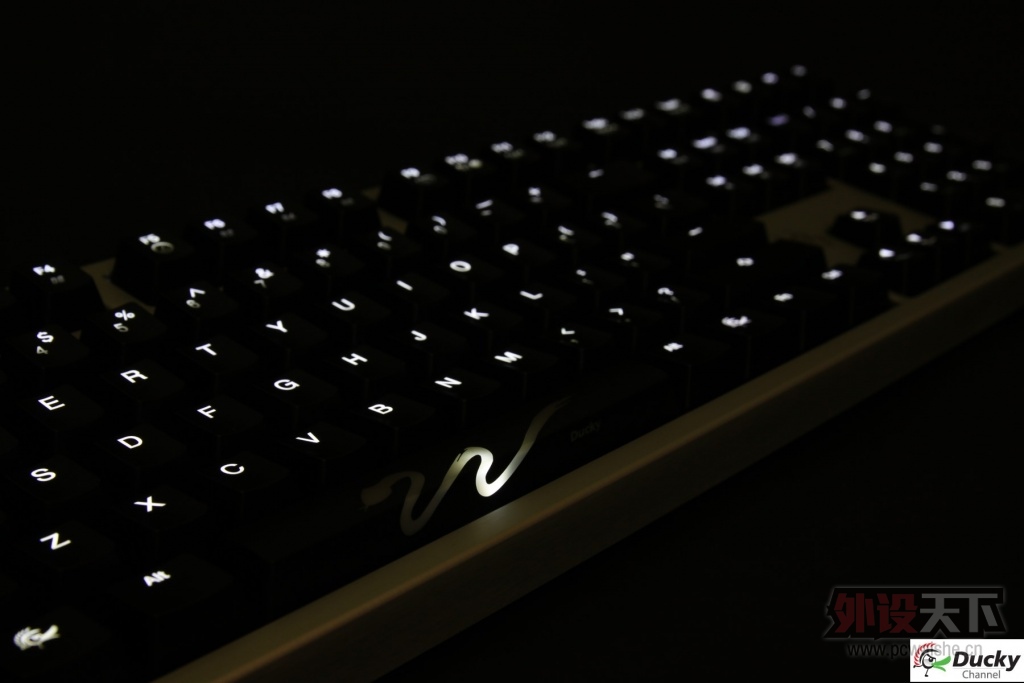 DuckyħѼʽع ½200