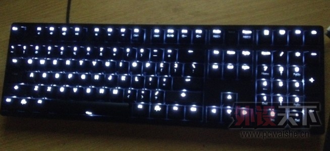 Ducky 9008 S2 �׹����