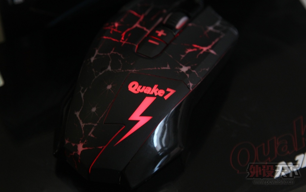 ��Ԫ����Ϸ�󡡺ھ�Quake7���������