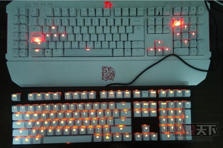 ������������ҽ���֤�ҵ�����ɳ�֮·����һ��MEKA G-Unit Combat White��ɫ�����棨���ᣩ���ڶ���DK ...