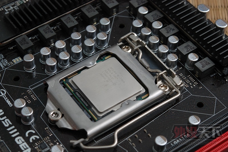 ���ѳ� �����������õ�һ��ROG Maximus III Gene + i7 860s