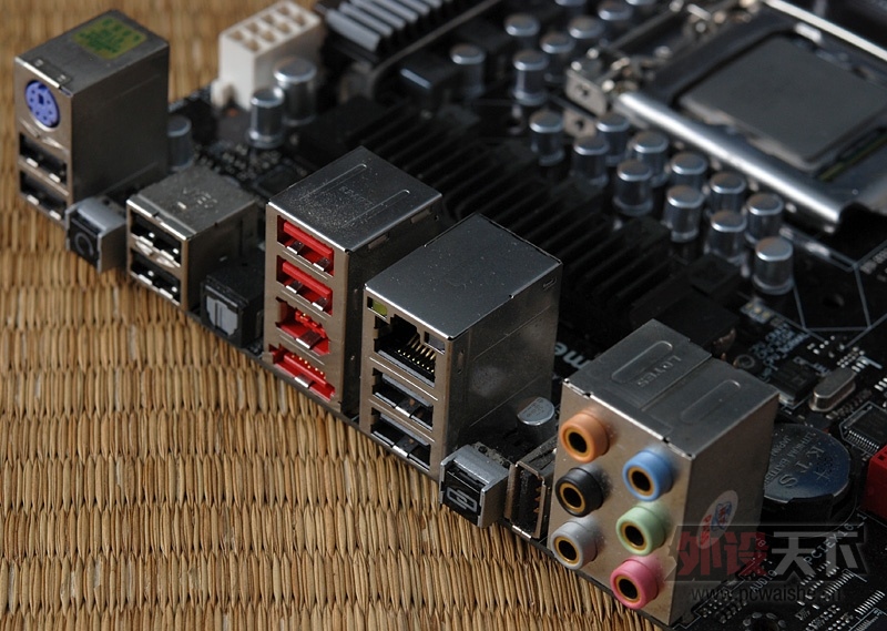 ���ѳ� �����������õ�һ��ROG Maximus III Gene + i7 860s