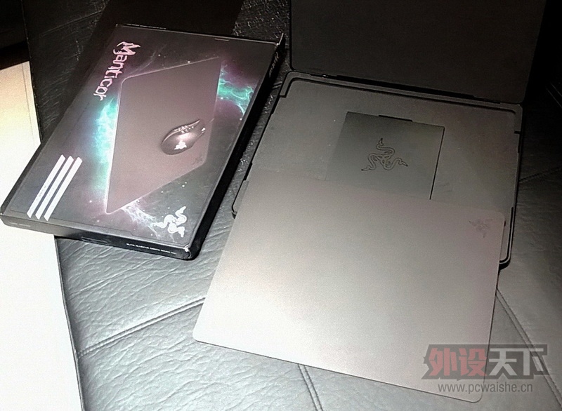 ���Ϻ������ߣ�Razer����ҹ���׳� Manticor ������Ϸ���� 260��˳��