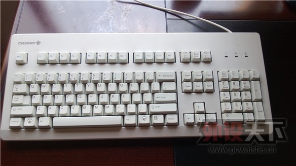 ���˴���filcoʥ��2����ɫ���ᣬcherry3000���࣬noppooMid87�׺����
