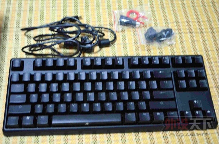 {VV0UXV0[09I7LF(9CNU.jpg