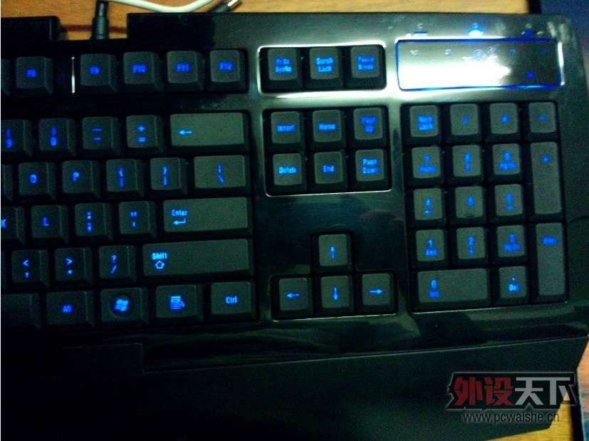 093319l1bobrmgysbbs00m_����.jpg