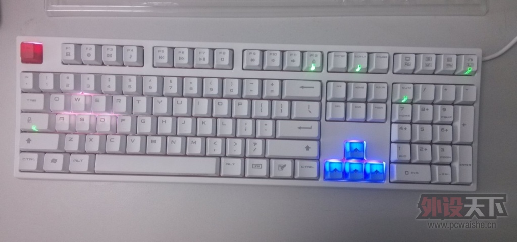 ������Ʋ�ˬ�ˣ�