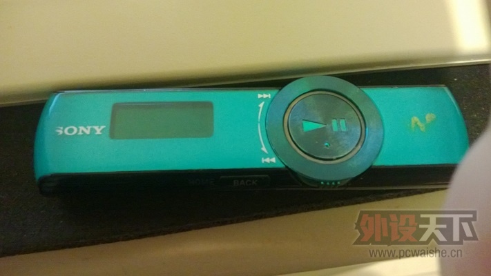 ���������������ѳ�������һ�����ã�9���»ò�Ӽ+7��������B172F,MP3