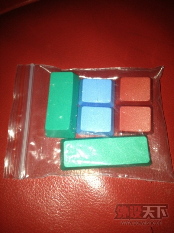 ���Ϻ���ȫ��Poker 2���͵Ĳ�ɫ��ñ ����