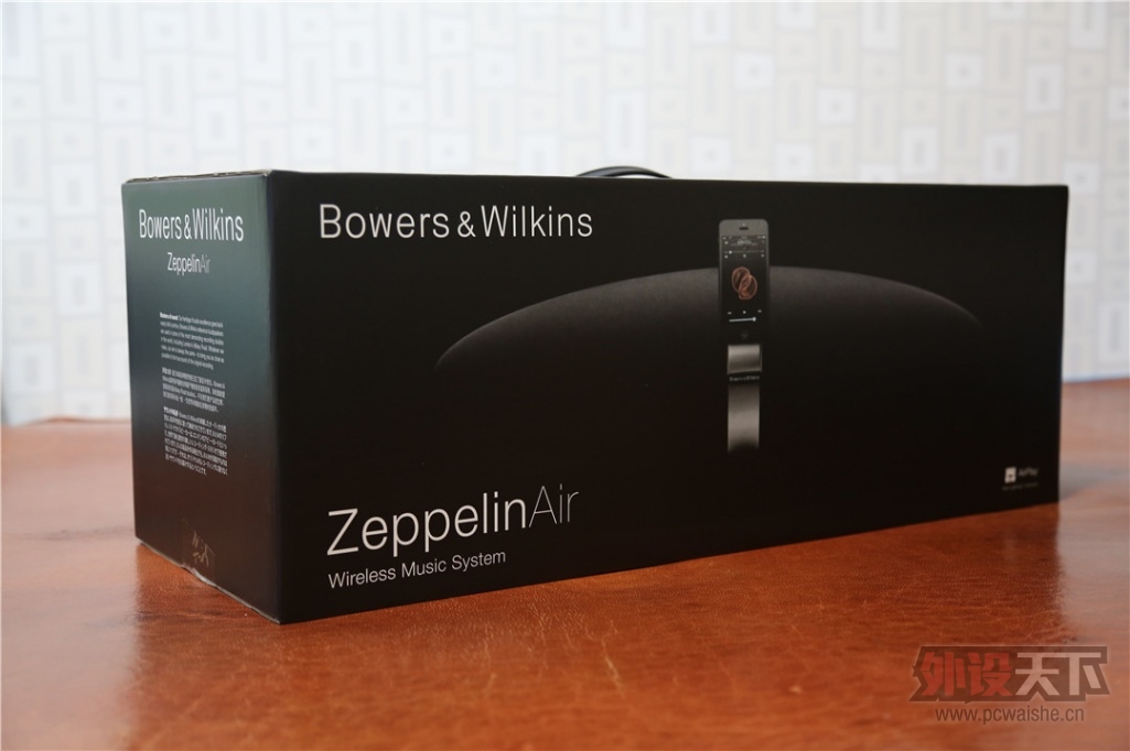 [18P] ������ĵ�׺������Zeppelin Air with lighting connector