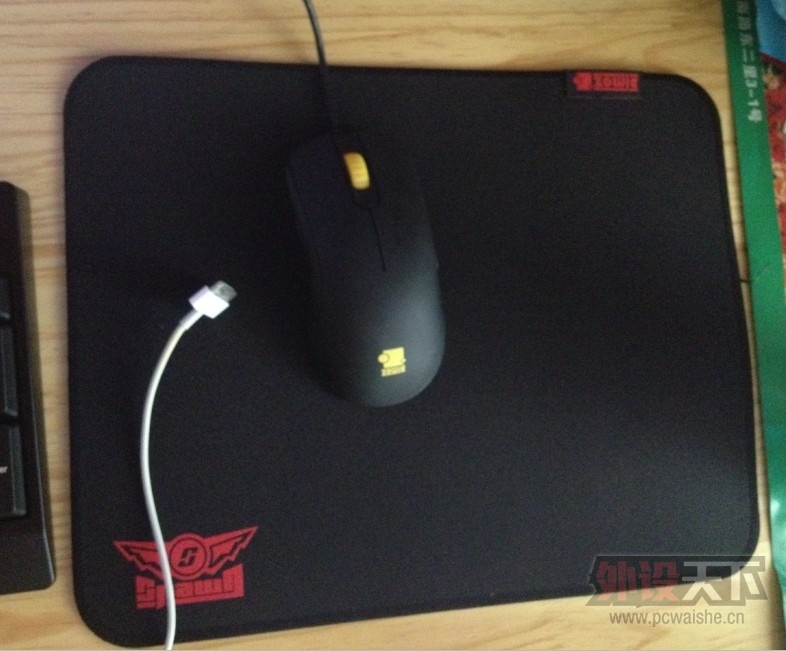 ���� ZOWIEһ��