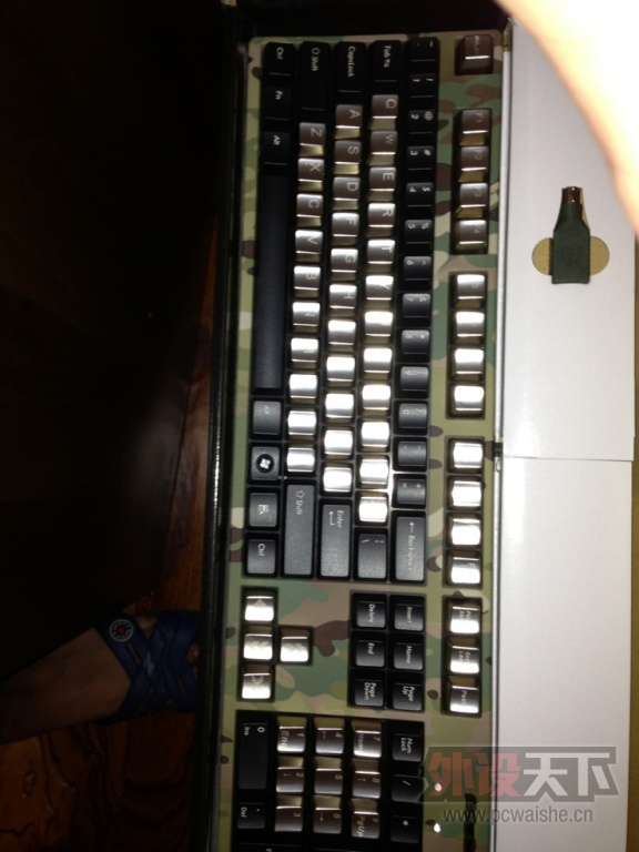LZG8RJMYUX]~O](OJHG7U5O.jpg