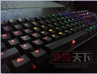 9008S2�ʺ�LED+��ɫ��ʿ