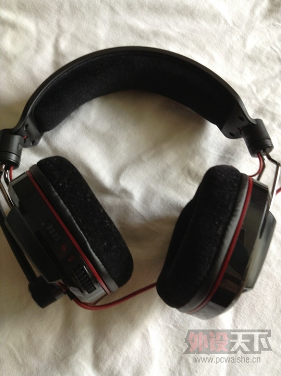 ������(plantronics) Gamecom 780���� 250���㻦����