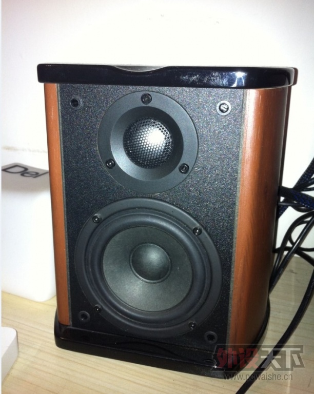 ����M50W