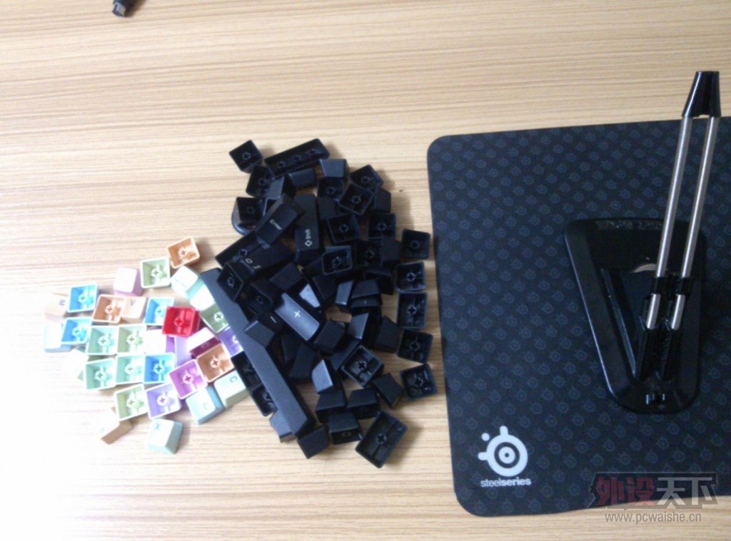 FJ8`RD_T}BRQ28RZ6_8LR6Q.jpg