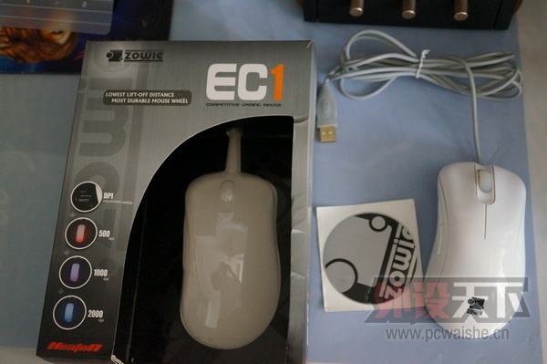 ���Ϻ����Ѷ� ���� ZOWIE EC1��ɫ������� ��ɫ����  160Ԫ