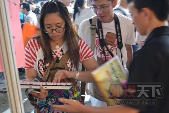 ����������Ħ�Ϻ�ChinaJoy��Ʒչ��Ů���ƣ�����û�����Ĳ�Ʒ�����ء�