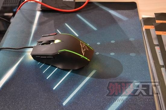 ����������Ħ�Ϻ�ChinaJoy��Ʒչ��Ů���ƣ�����û�����Ĳ�Ʒ�����ء�