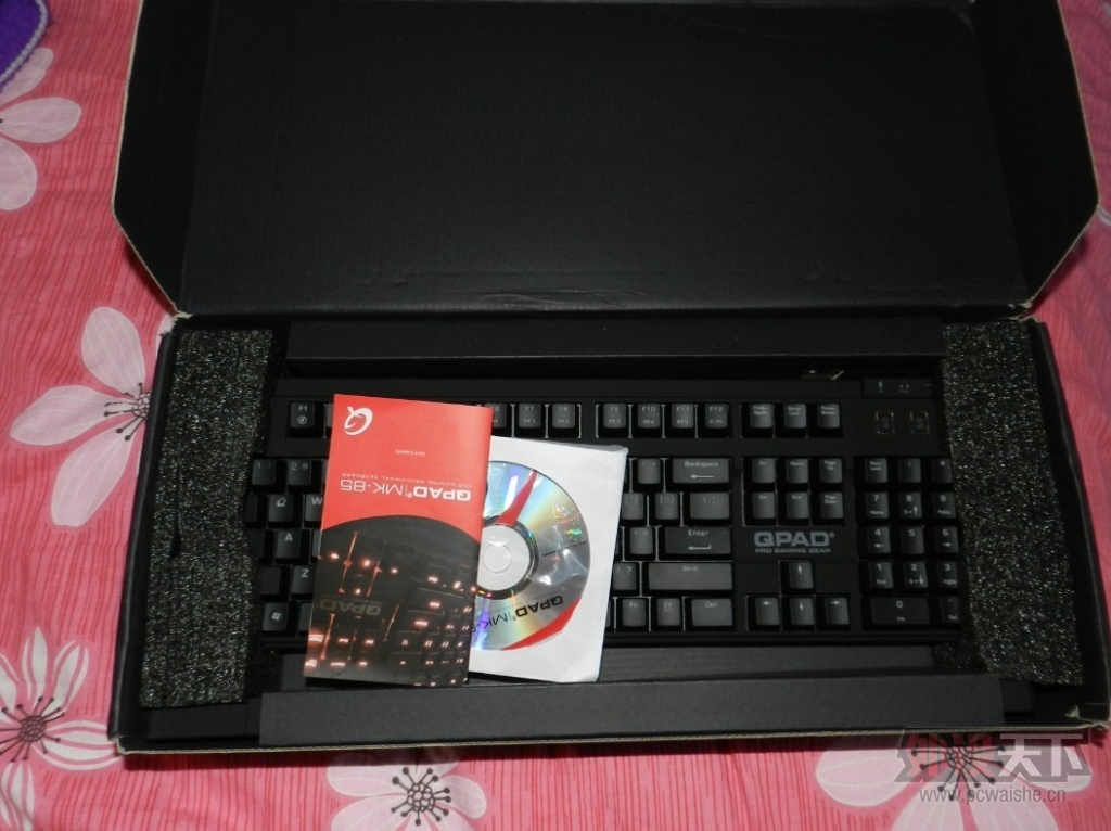 Q PAD MK-85 ���� ��ɫ������� 760���� ȫ���޳�